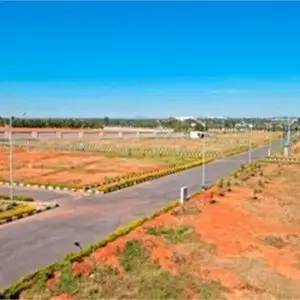 Plot/ Land